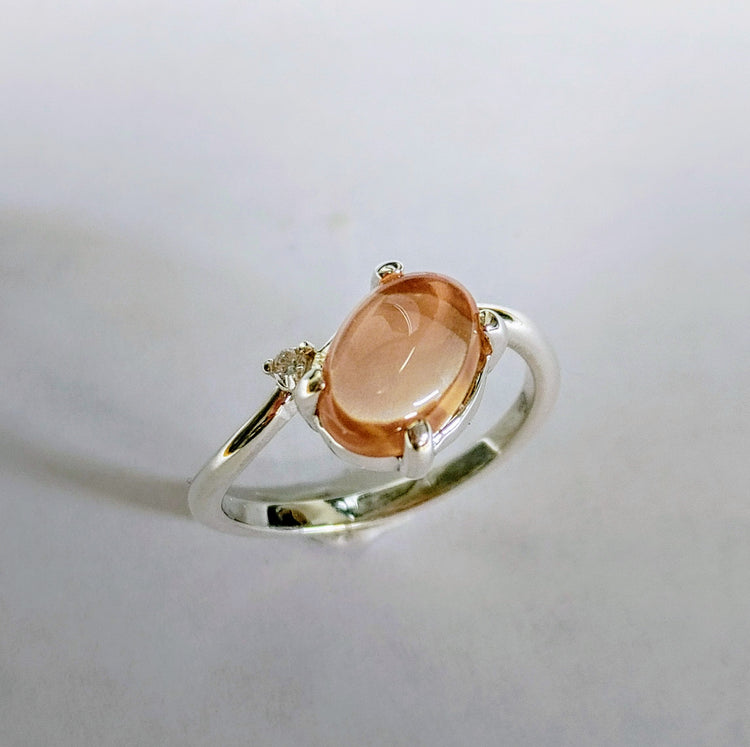 Odyssey Sunstone Cabochon Ring-Continuum Silver