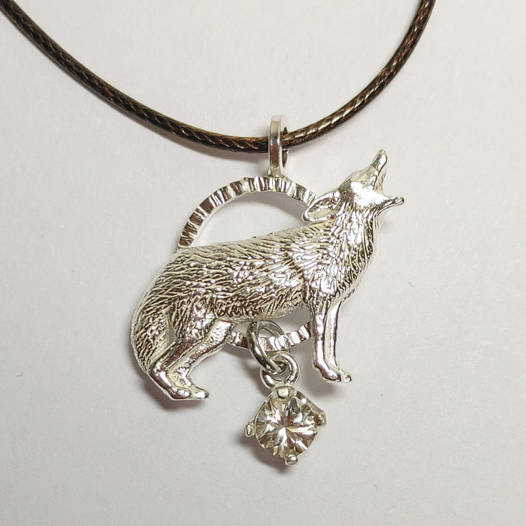 Howling Wolf Pendant
