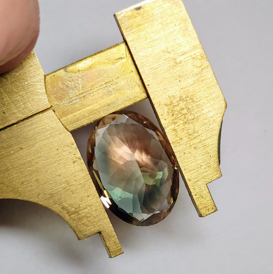 Oregon Sunstone Gem Spectacular Tri Color