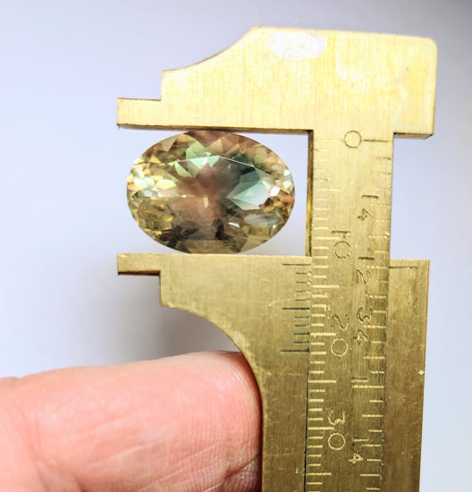 Oregon Sunstone Gem Spectacular Tri Color