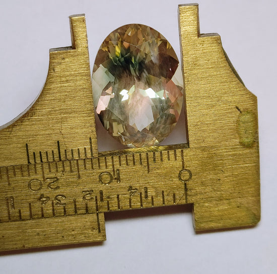 Oregon Sunstone Gem Spectacular Tri Color