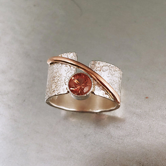 "Alya Star" Oregon Sunstone Ring