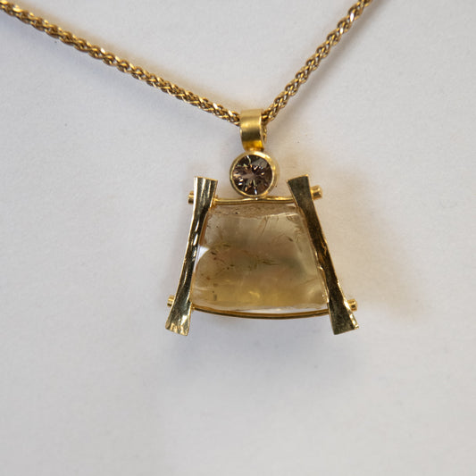 Zen Pendant Oregon Sunstone Crystal