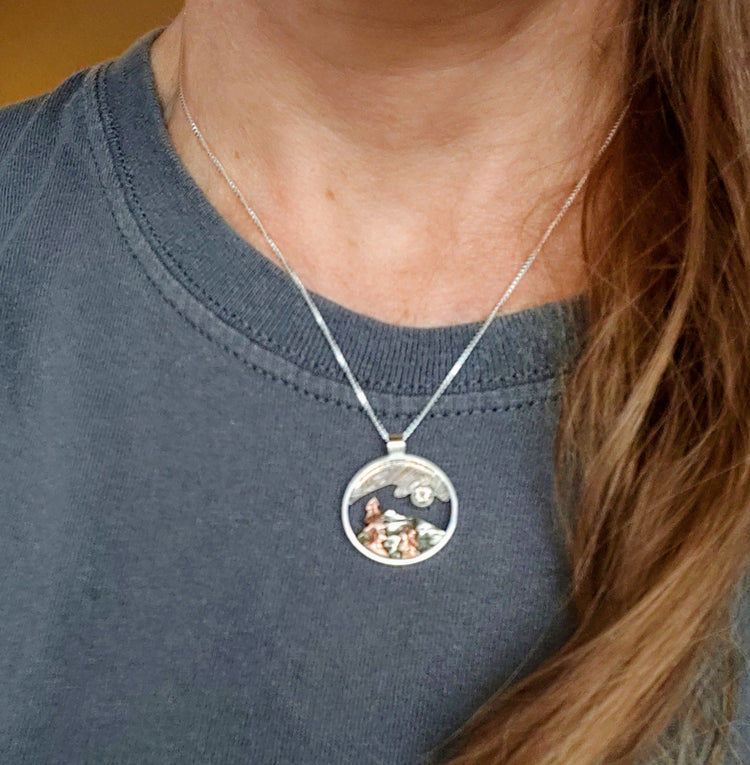 Oregon Mountain Pendant-Large Size