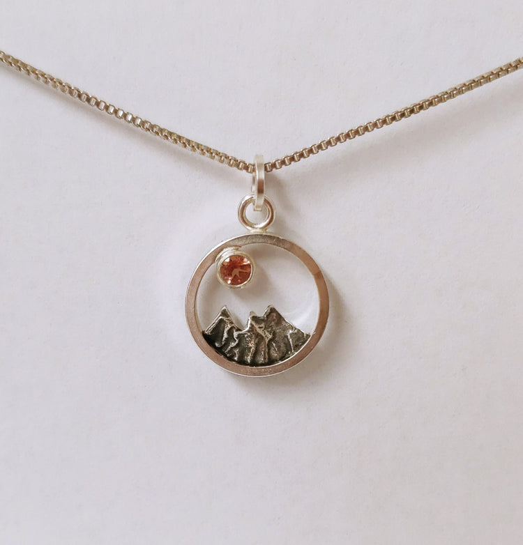 Mini Mountain Pendant Broken Top