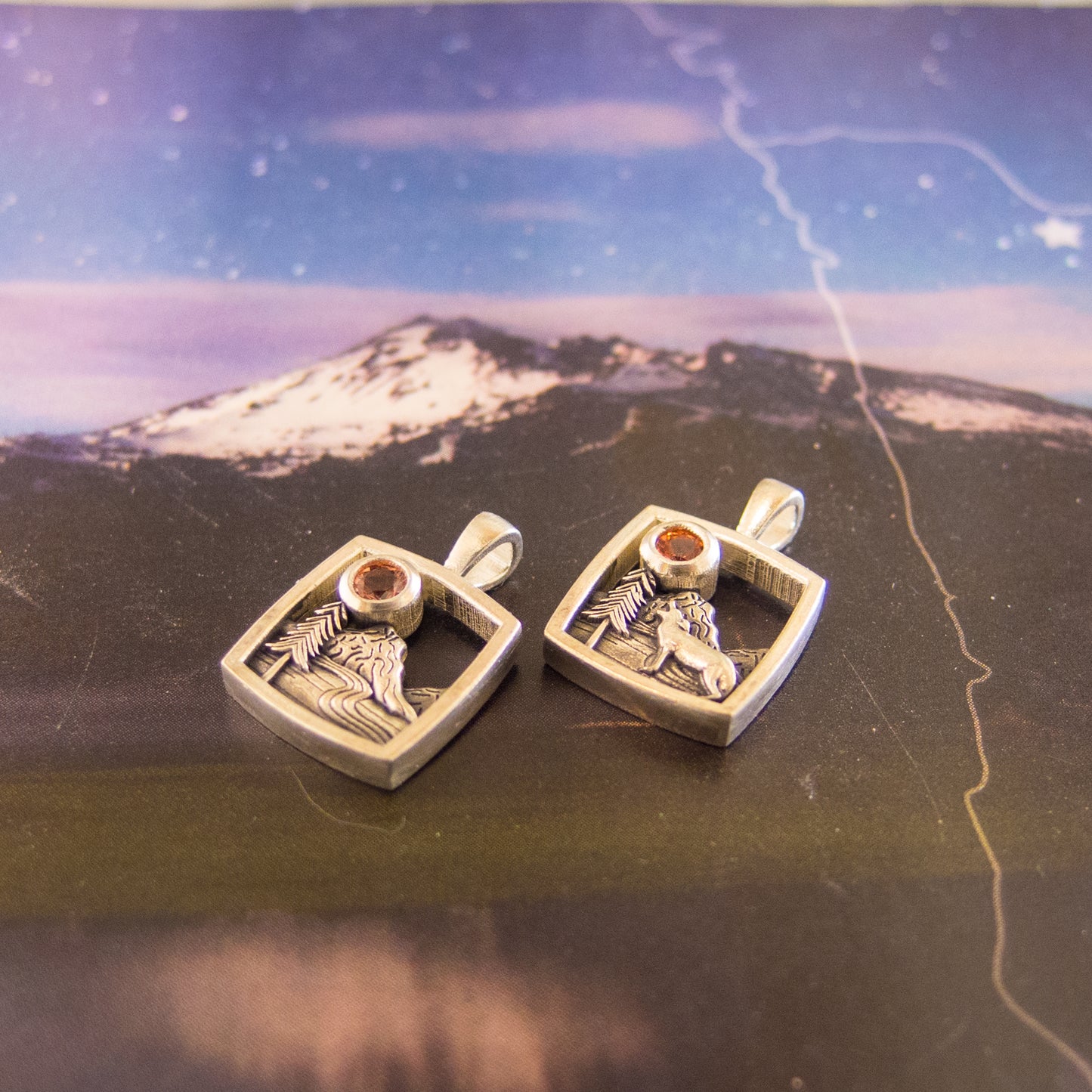 Mountain Home Sunstone Pendants-Dog or River