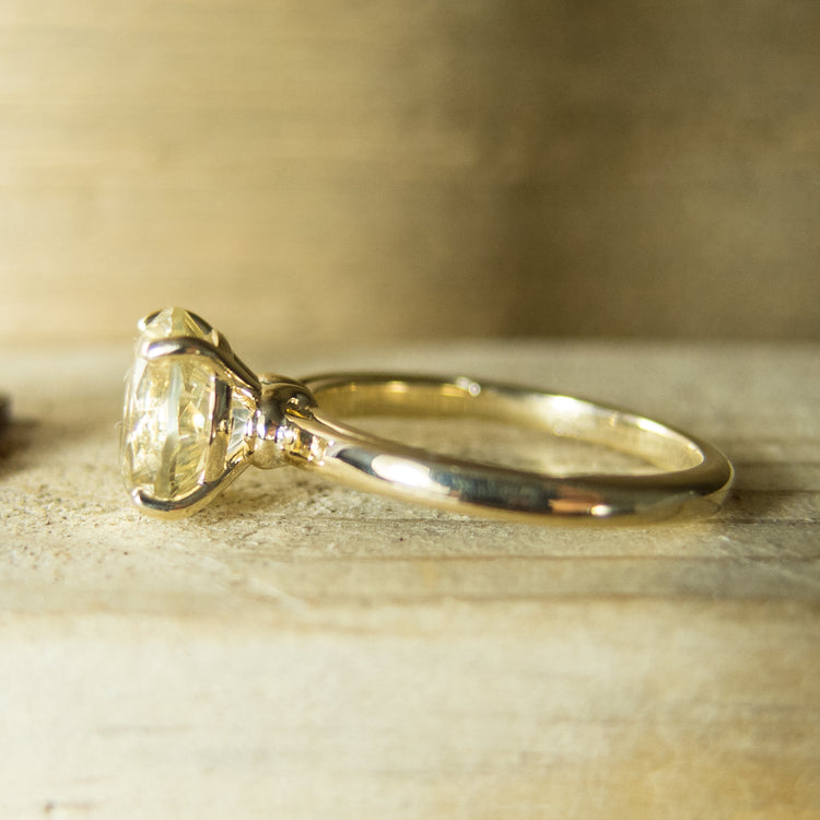 Natures Bling Ring Champagne Sunstone yellow gold