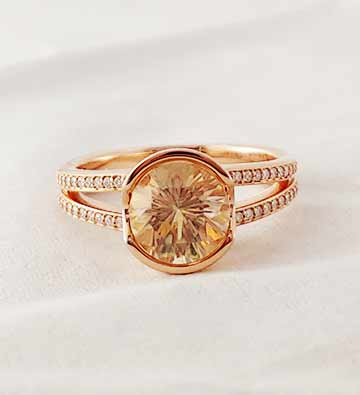 Remarkable Engagement Ring with Wedding Band