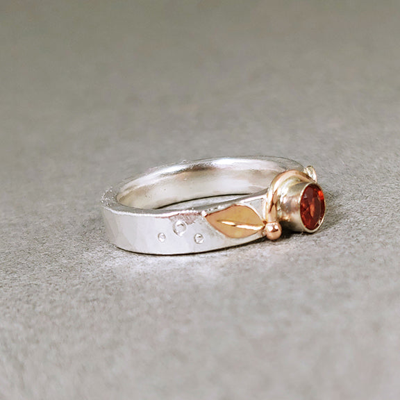 Silver, Rose Gold, Botanical Leaf Spiral Ring with Oregon Sunstone