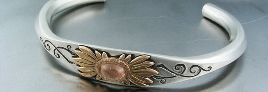 ADJUSTING A CUFF STYLE BRACELET