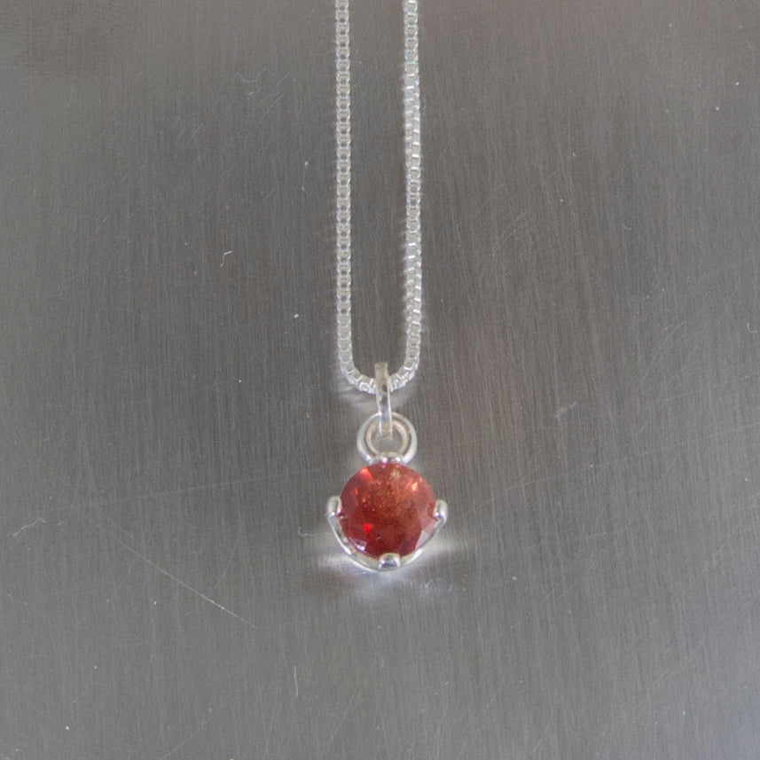 Silver Sunstone Solitaire Pendant