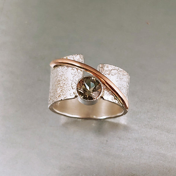 "Alya Star" Oregon Sunstone Ring