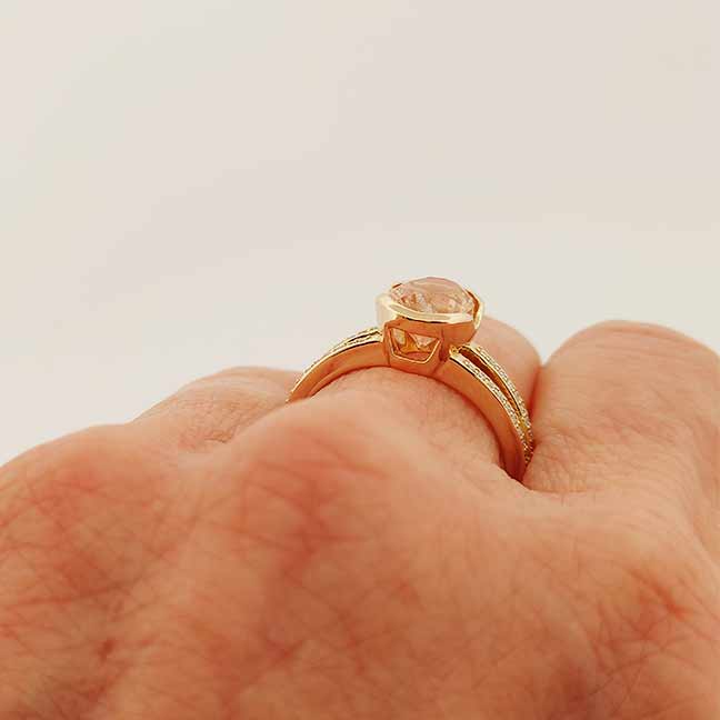 Elegant Peach Schiller Oregon Sunstone Ring